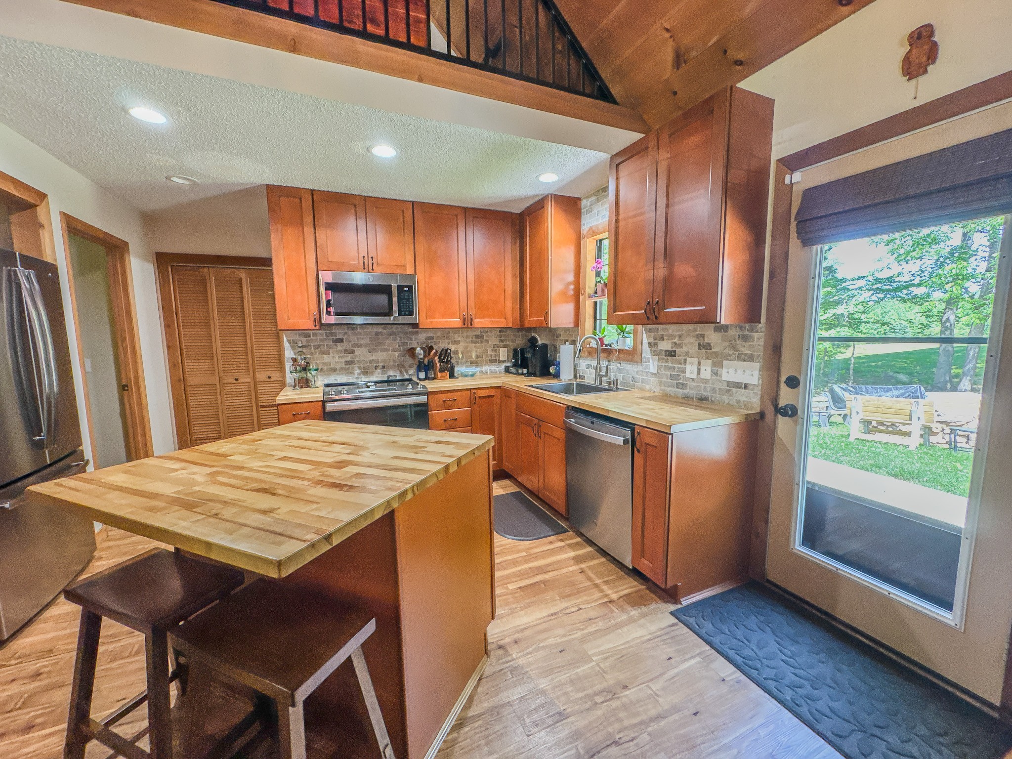 220 Ovilla Lane Lawrenceburg TN 38464