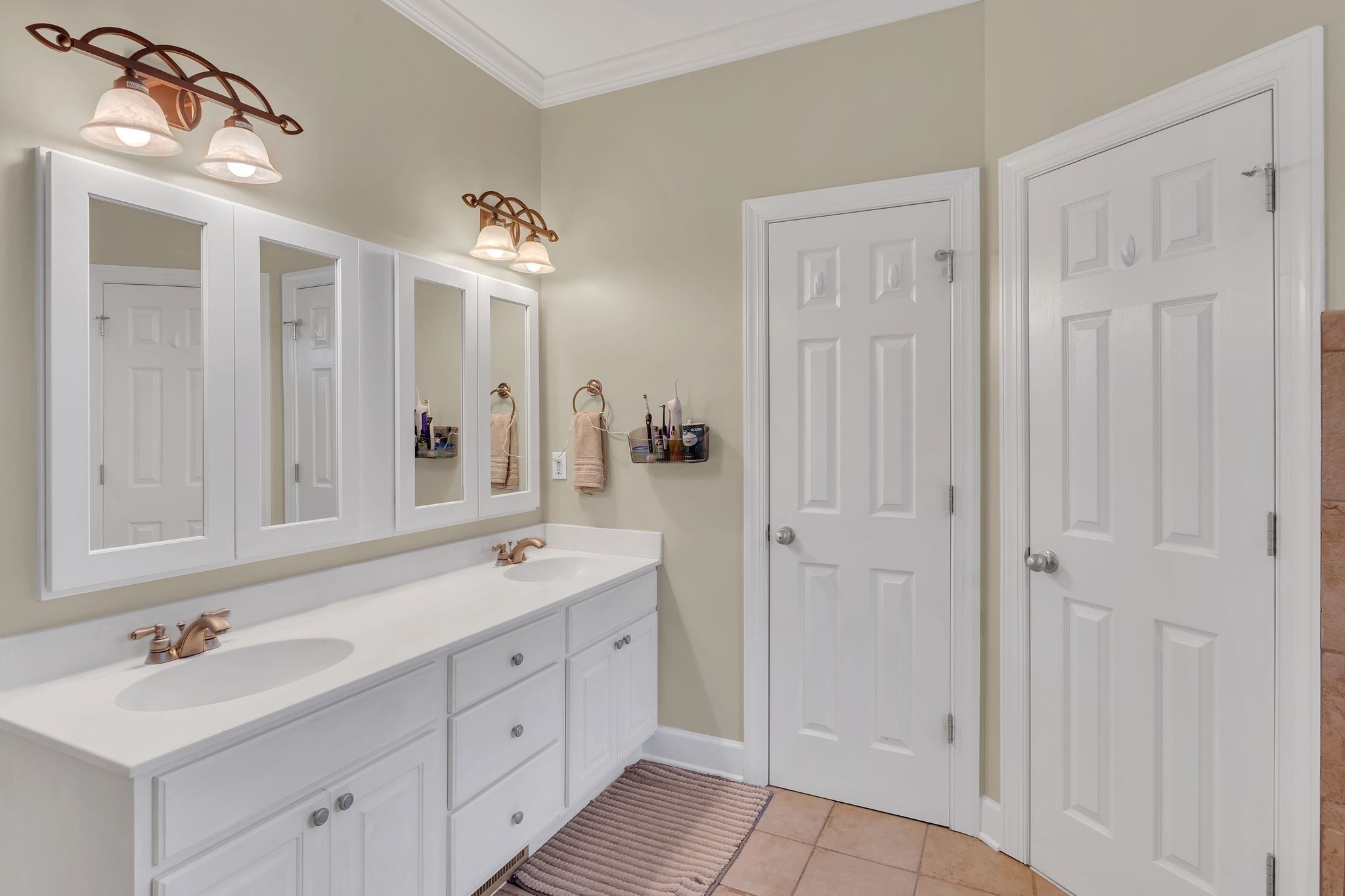 1046 Island Brook Drive Hendersonville TN 37075