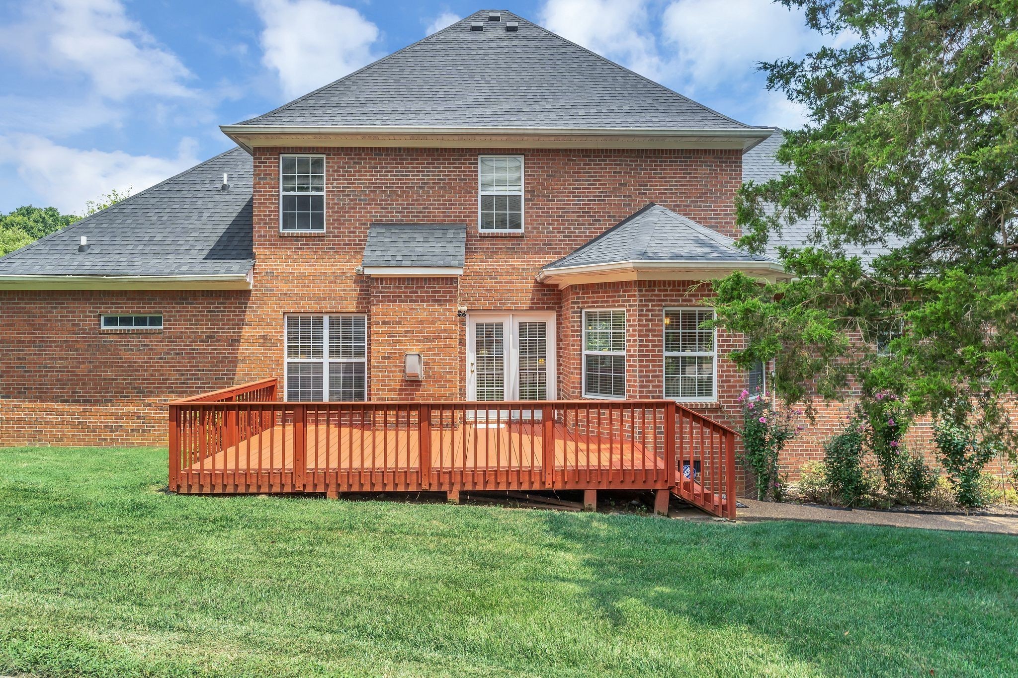 1046 Island Brook Drive Hendersonville TN 37075