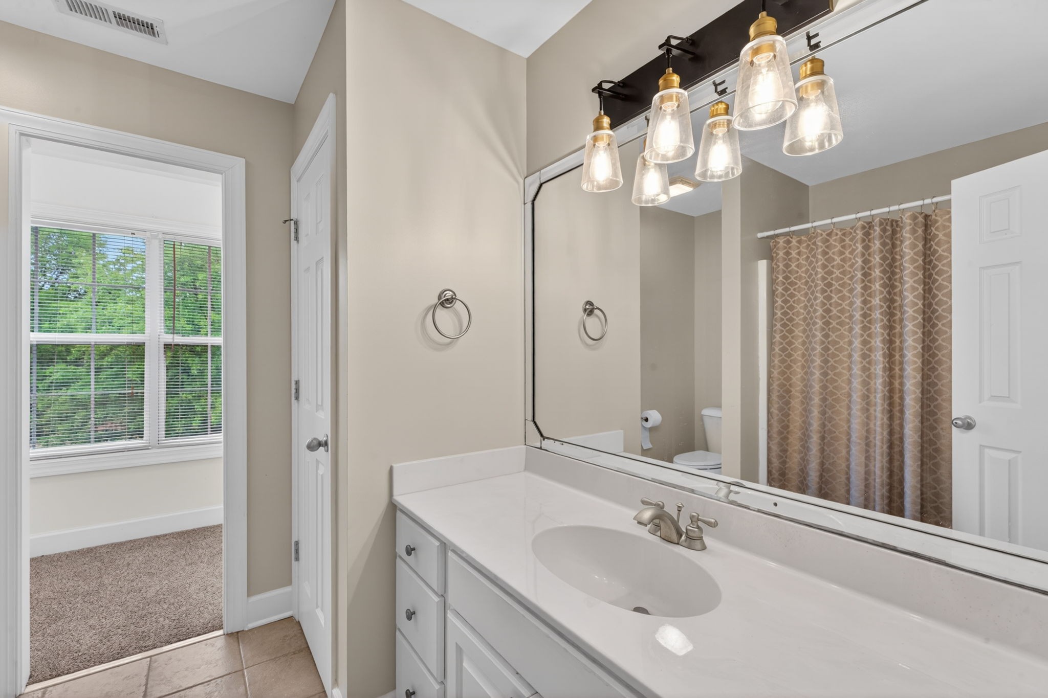 1046 Island Brook Drive Hendersonville TN 37075