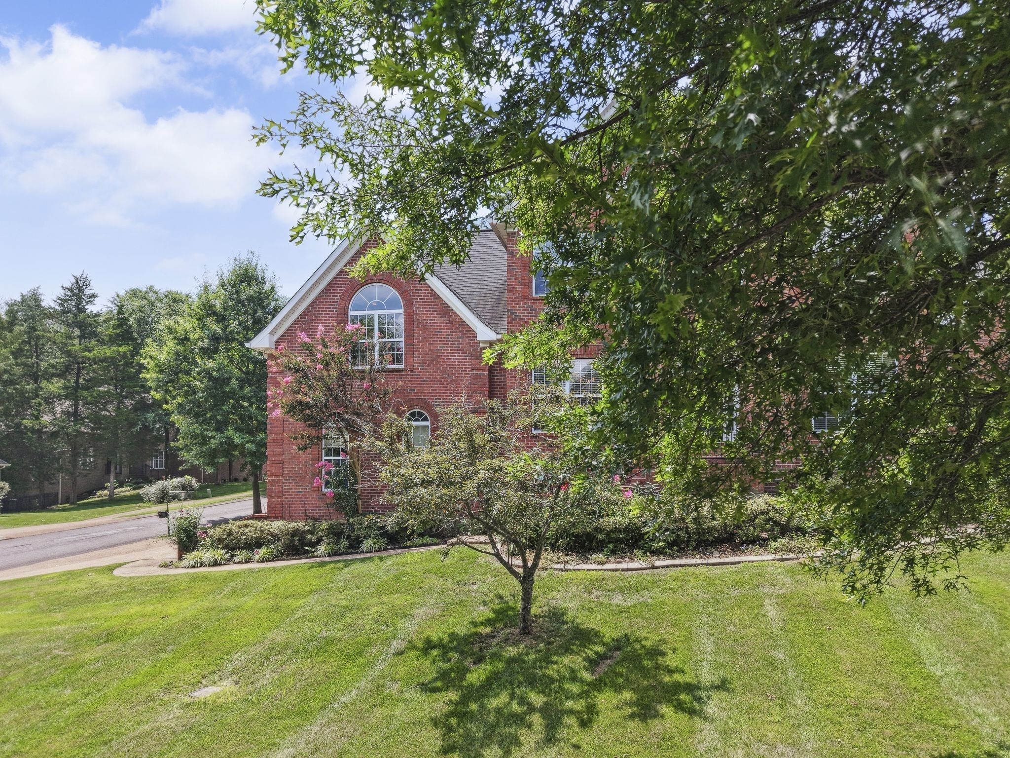 1046 Island Brook Drive Hendersonville TN 37075