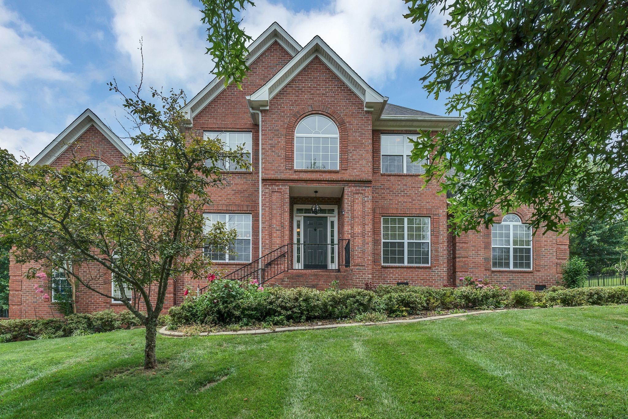1046 Island Brook Drive Hendersonville TN 37075