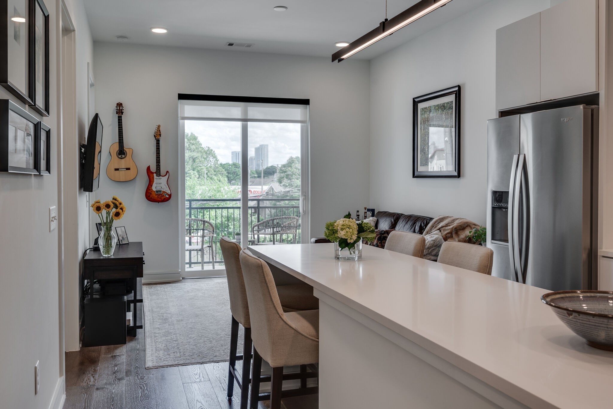 1125 10th Ave, N Nashville TN 37208
