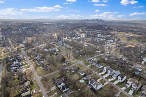 1708 Sherwood Lane Nashville TN 37216