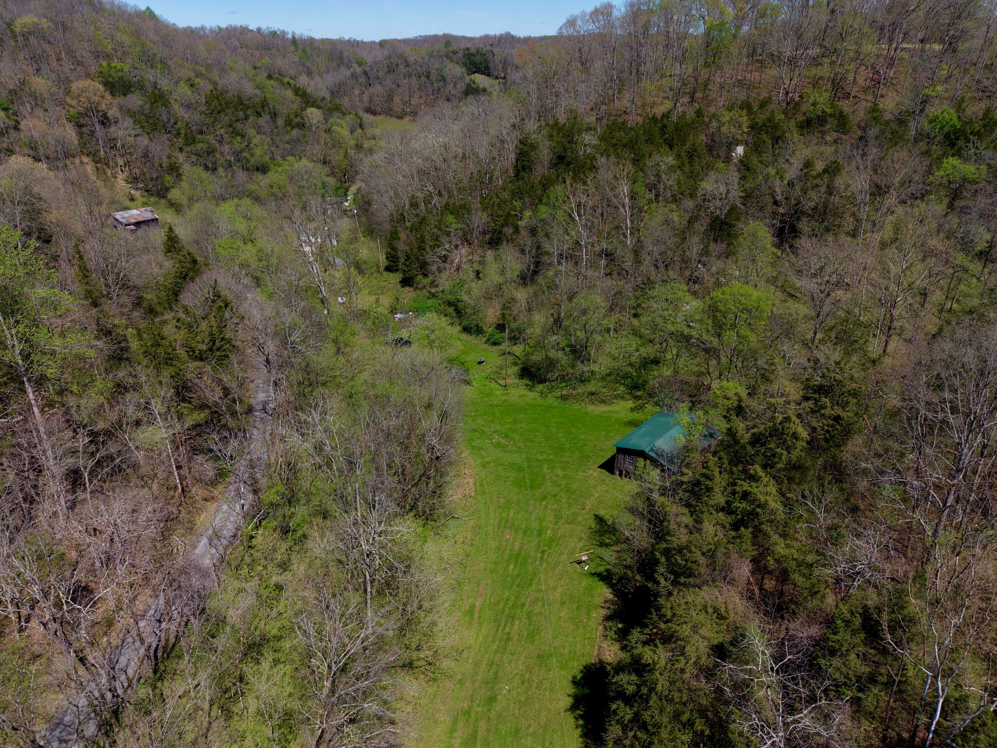 321 Peytons Creek Road Pleasant Shade TN 37145