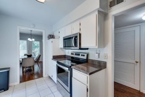 219 Hillsboro Place Nashville TN 37215