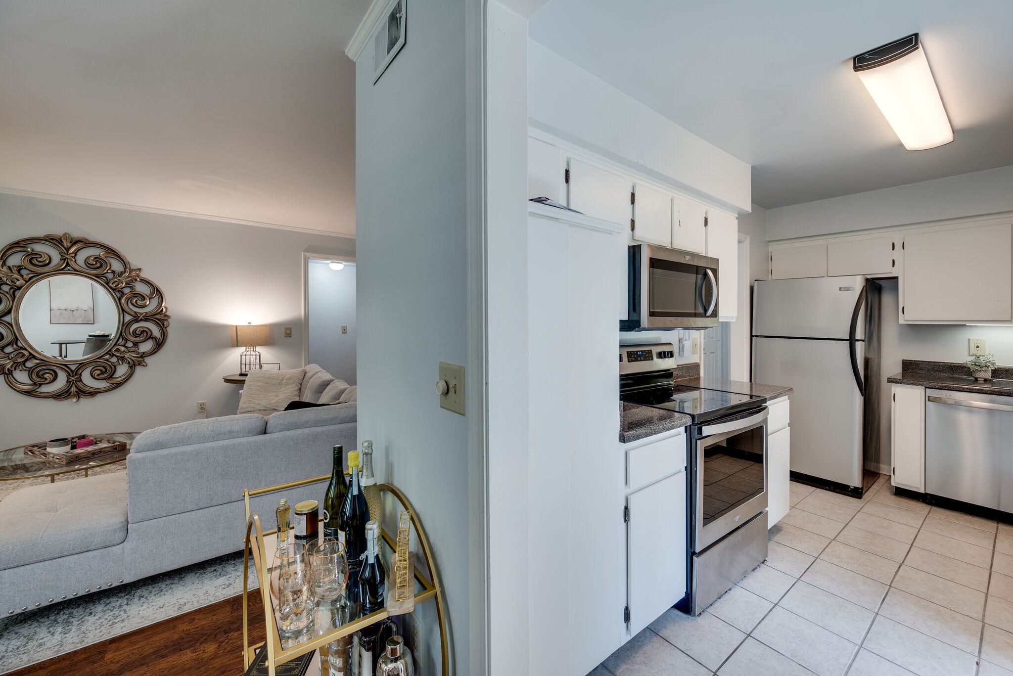 219 Hillsboro Place Nashville TN 37215