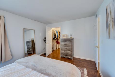 219 Hillsboro Place Nashville TN 37215