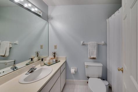 219 Hillsboro Place Nashville TN 37215