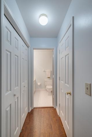 219 Hillsboro Place Nashville TN 37215