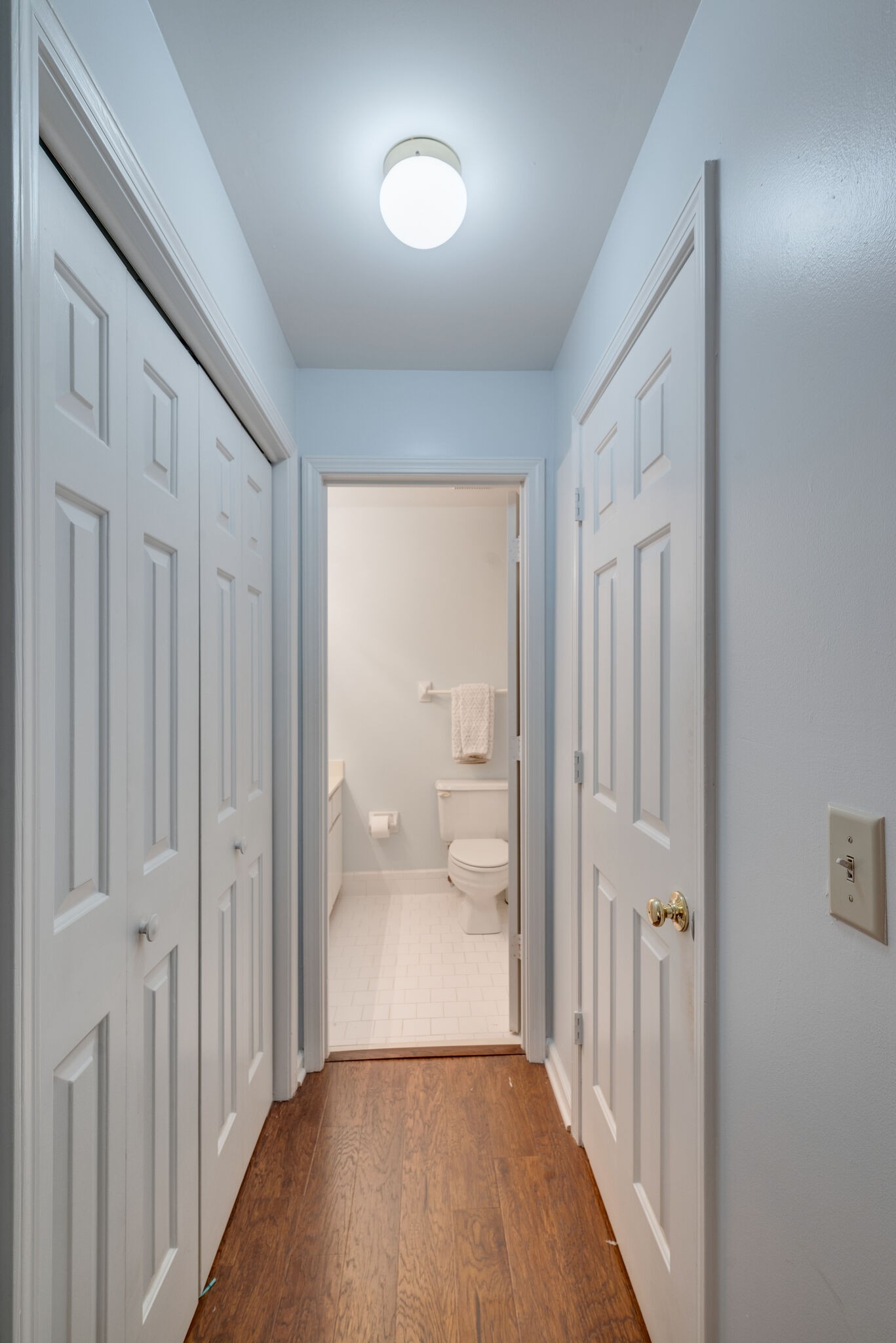 219 Hillsboro Place Nashville TN 37215