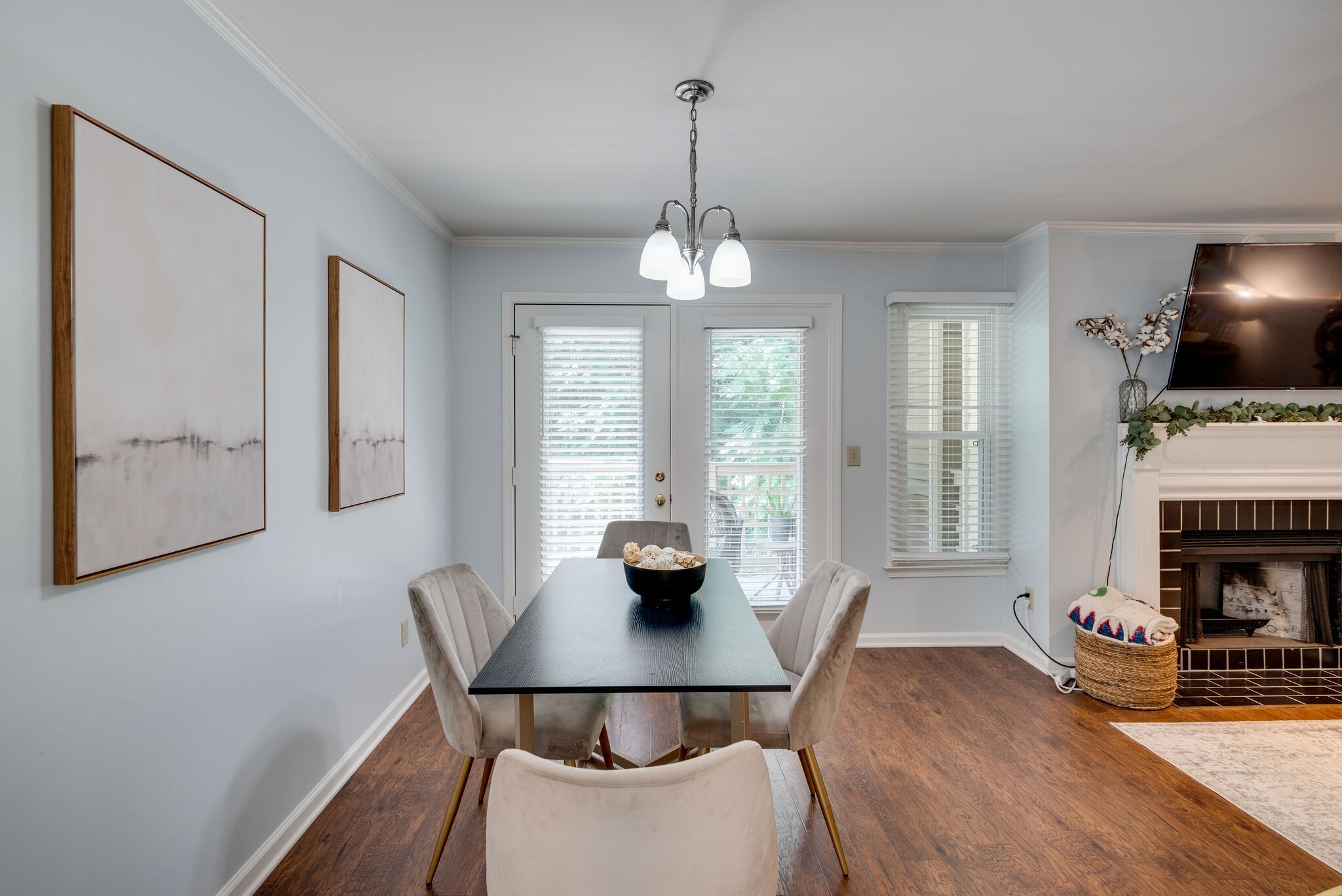 219 Hillsboro Place Nashville TN 37215