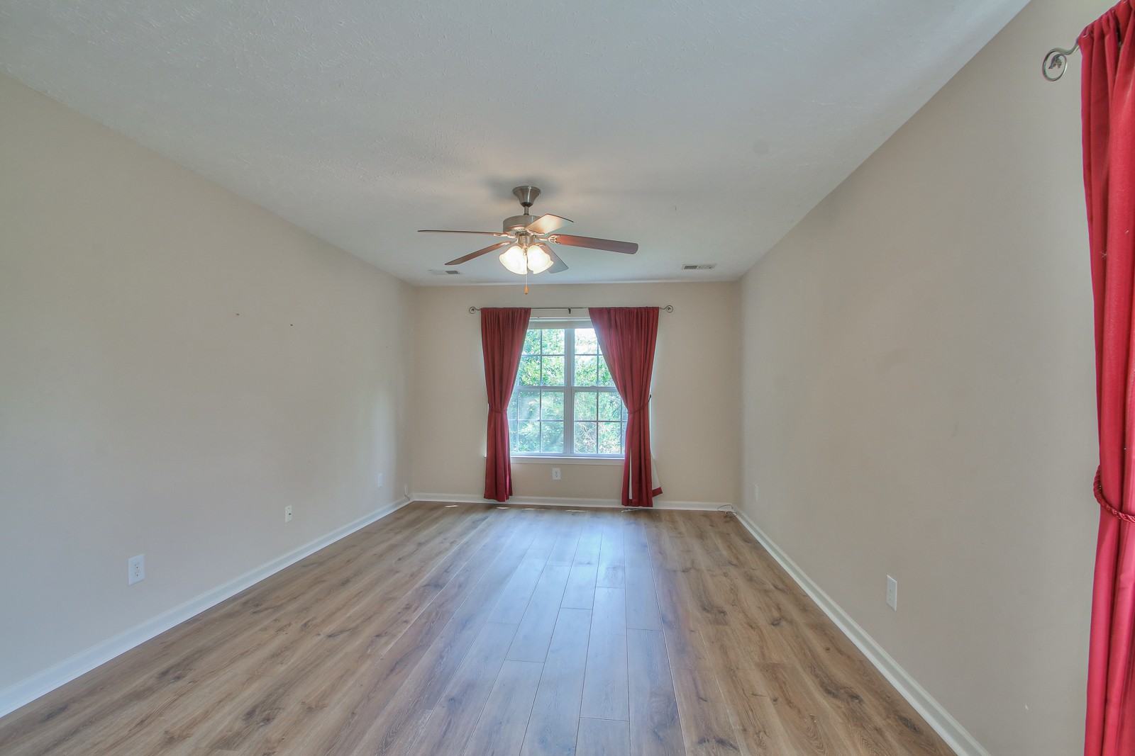 395 Devon Chase Hill Gallatin TN 37066