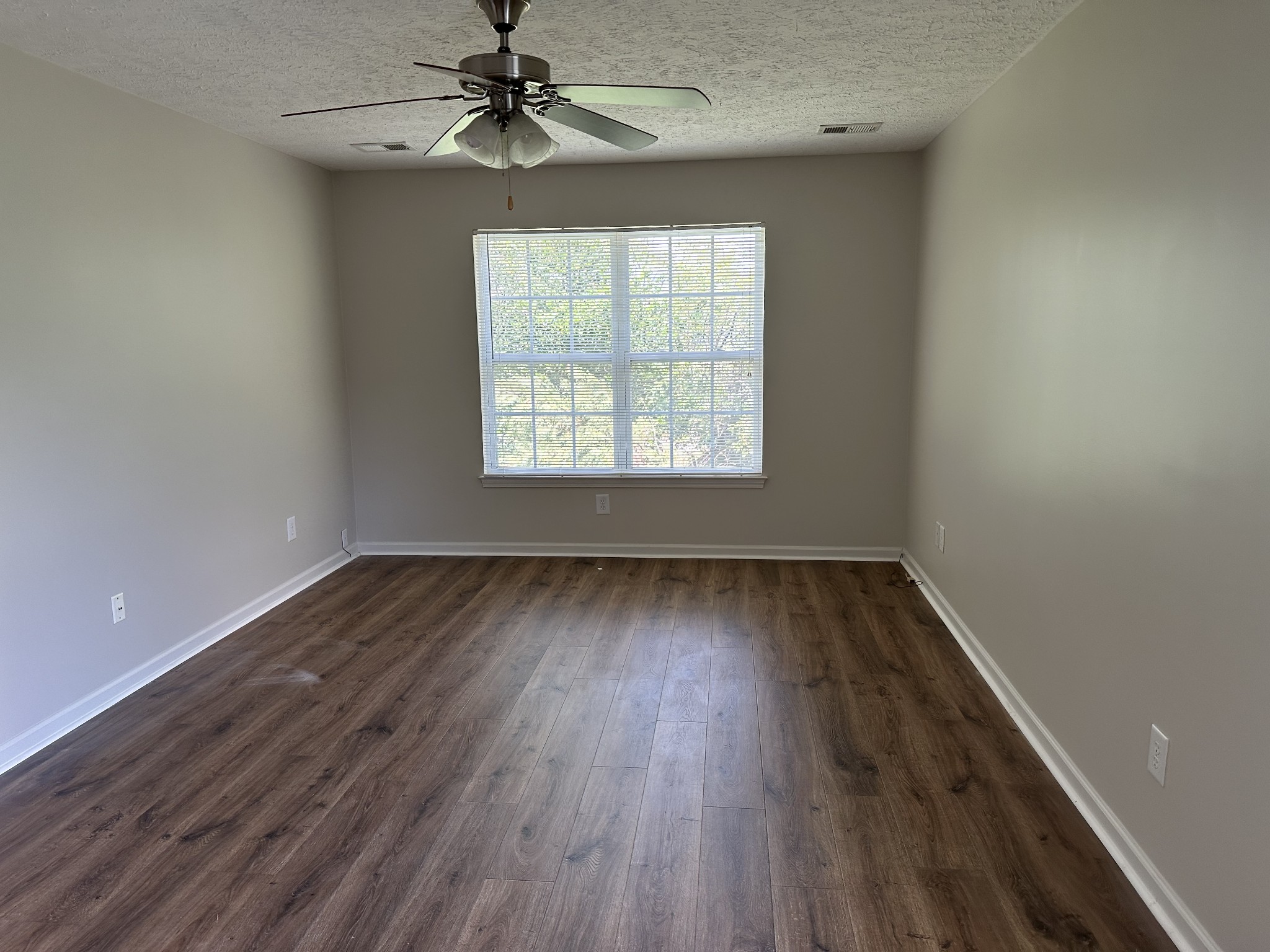 395 Devon Chase Hill Gallatin TN 37066