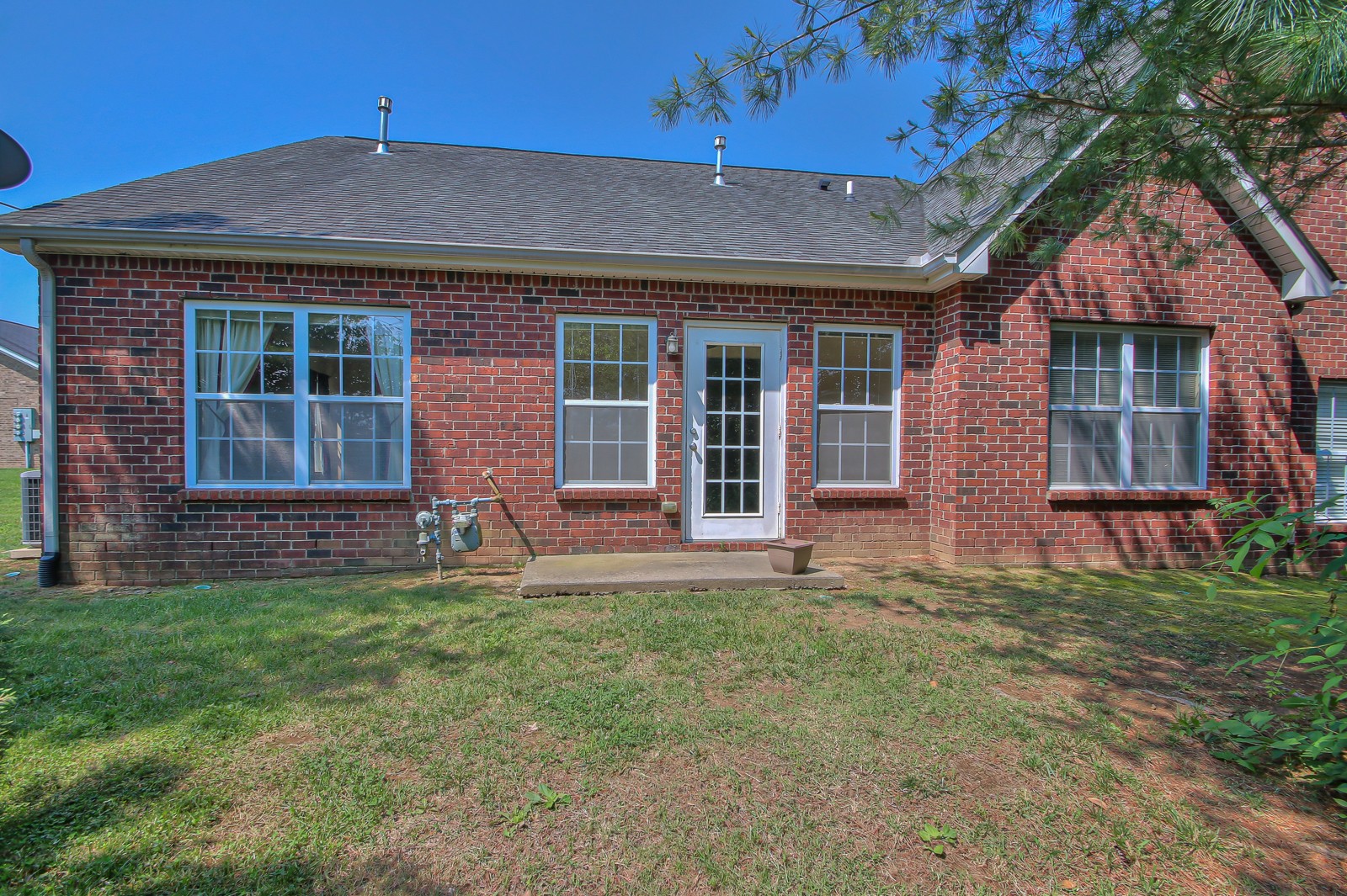 395 Devon Chase Hill Gallatin TN 37066