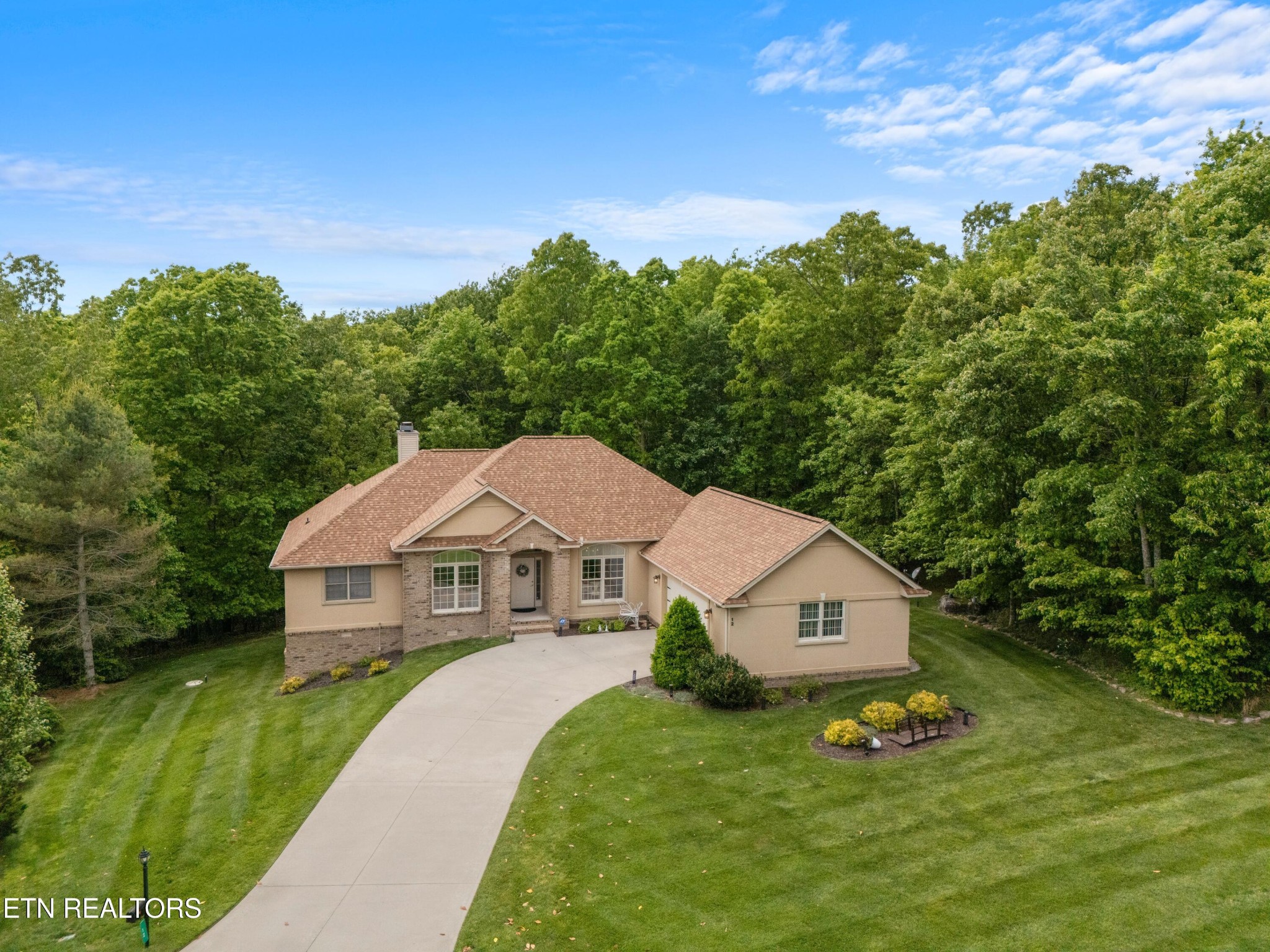 12 Dewsbury Terrace Crossville TN 38558
