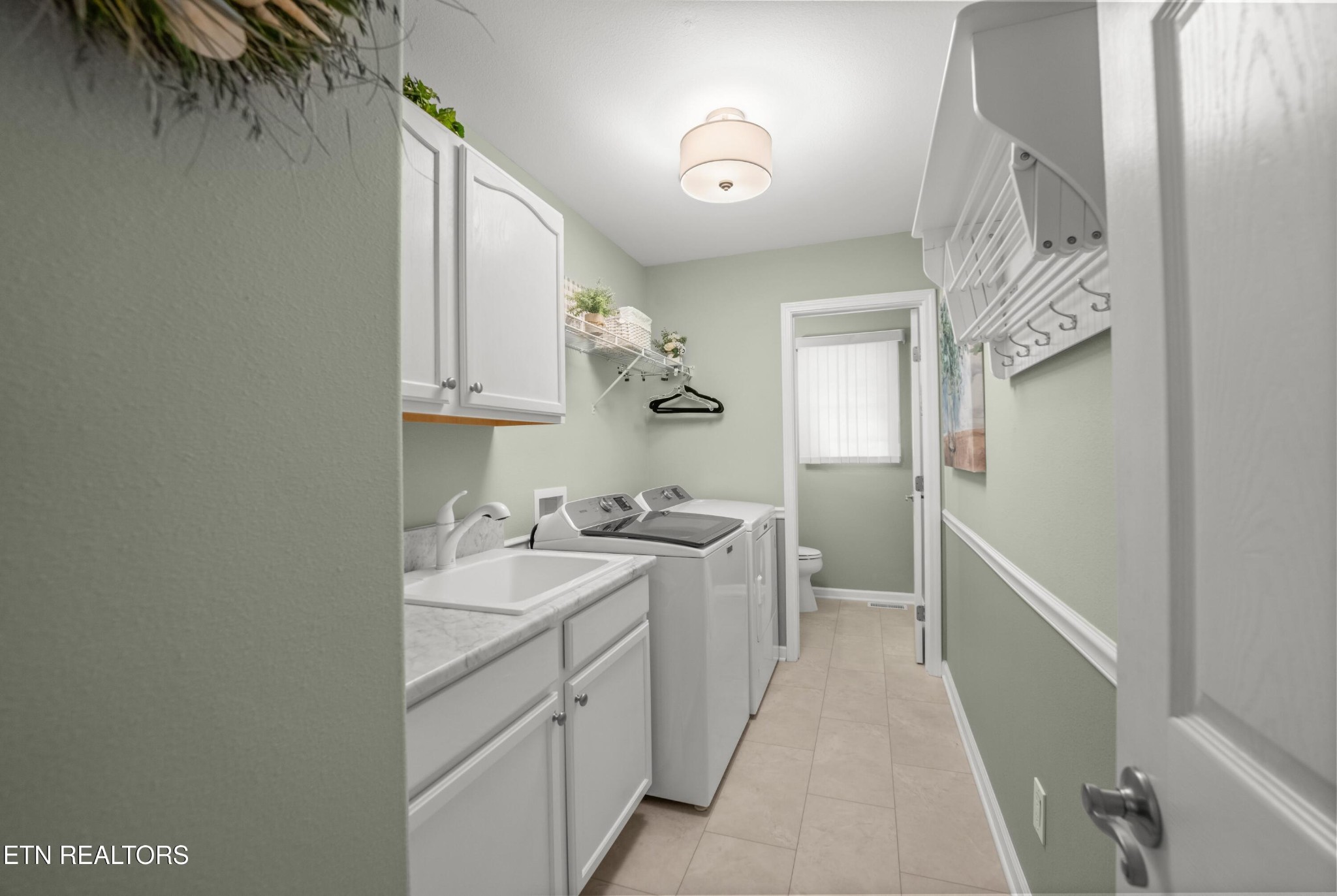 12 Dewsbury Terrace Crossville TN 38558