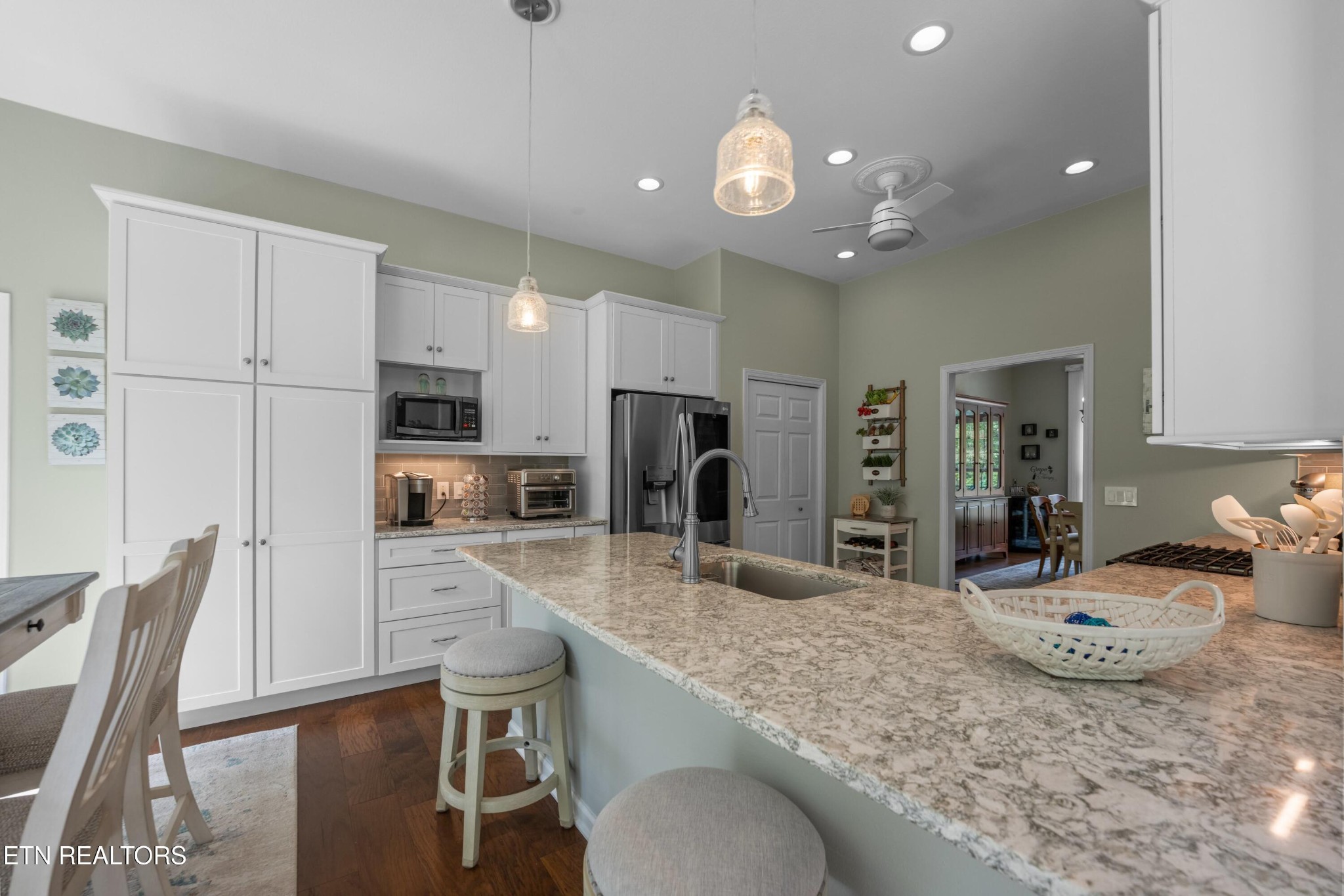 12 Dewsbury Terrace Crossville TN 38558