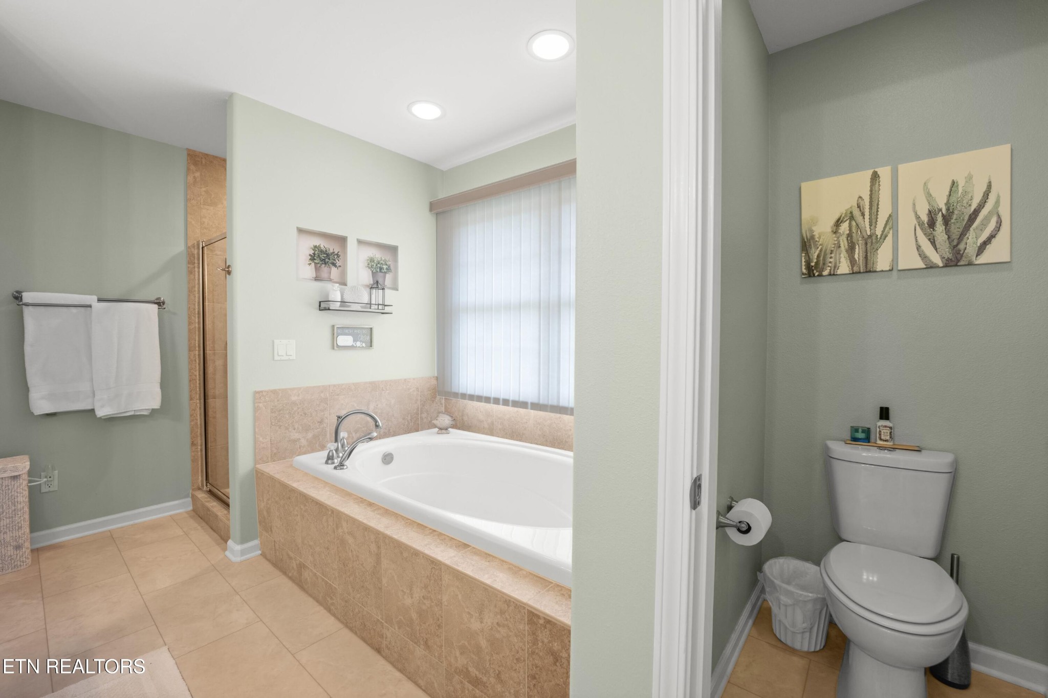 12 Dewsbury Terrace Crossville TN 38558