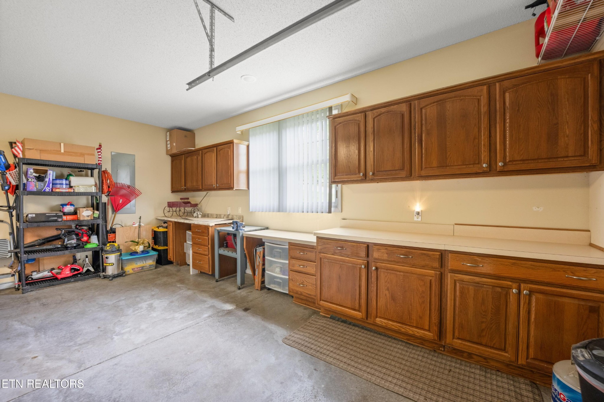 12 Dewsbury Terrace Crossville TN 38558