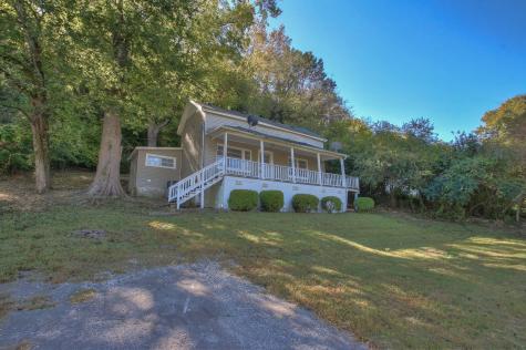 8611 Lawrenceburg Highway Mount Pleasant TN 38474