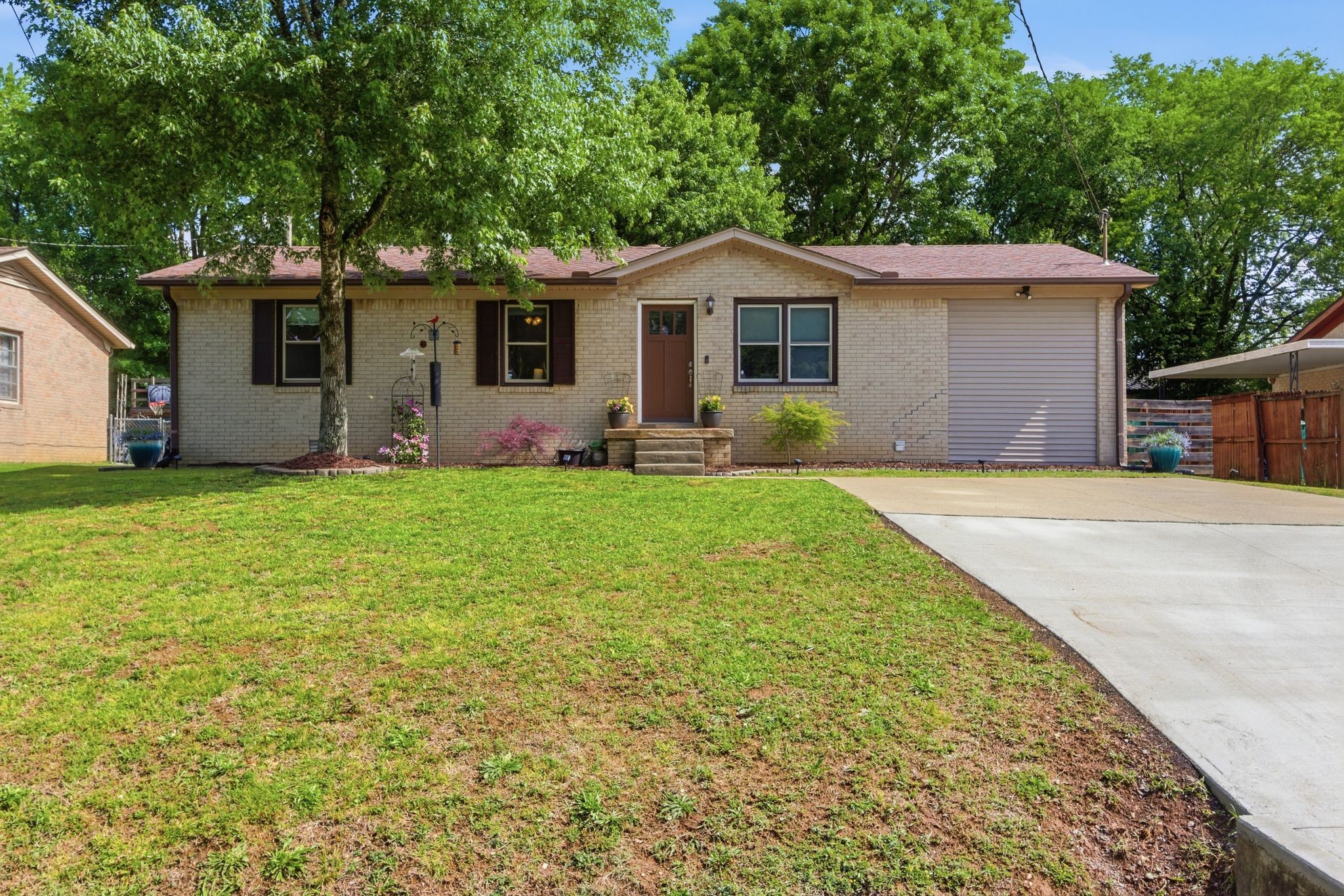 Spring Hill TN, 617 Mclemore Avenue