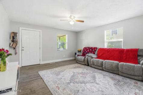 3807 Hampton Avenue Knoxville TN 37914