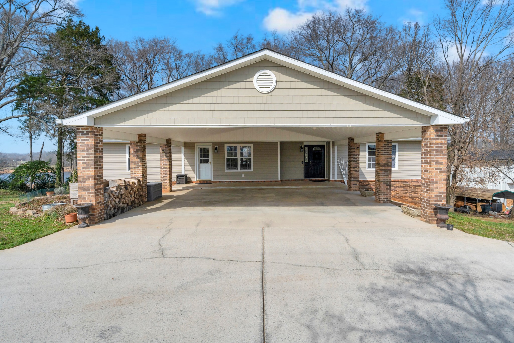 182 Loop Drive Winchester TN 37398