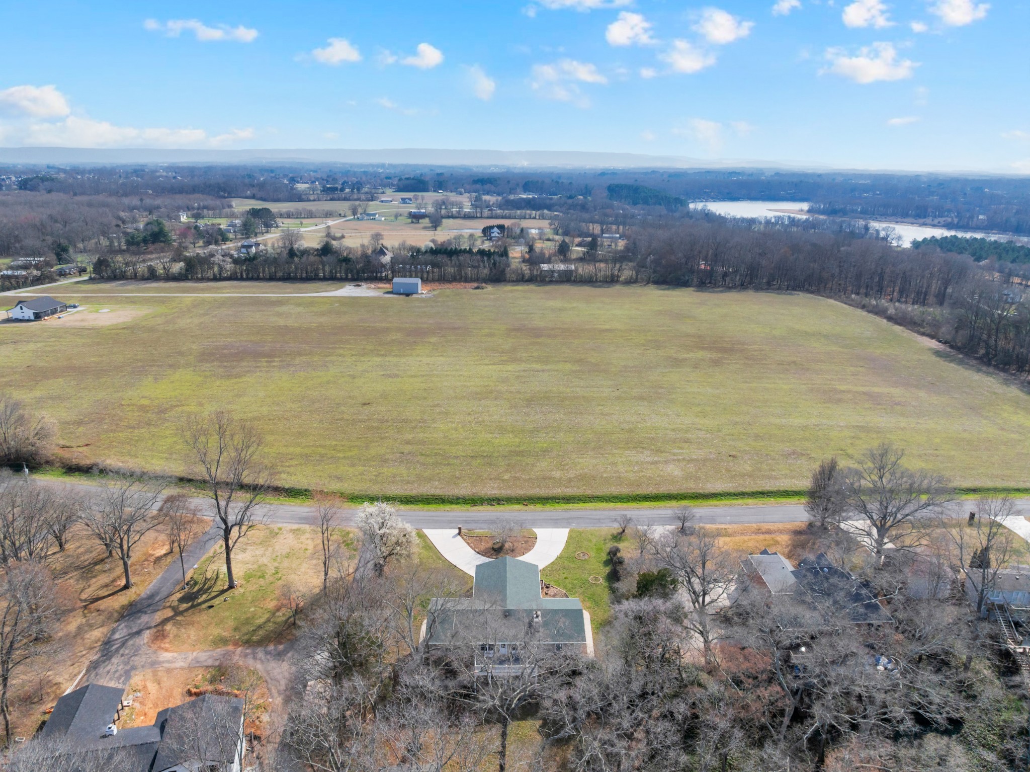 182 Loop Drive Winchester TN 37398