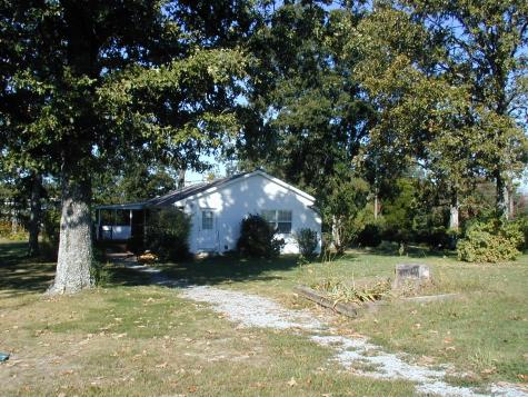 1030 Abiff Road Bon Aqua TN 37025