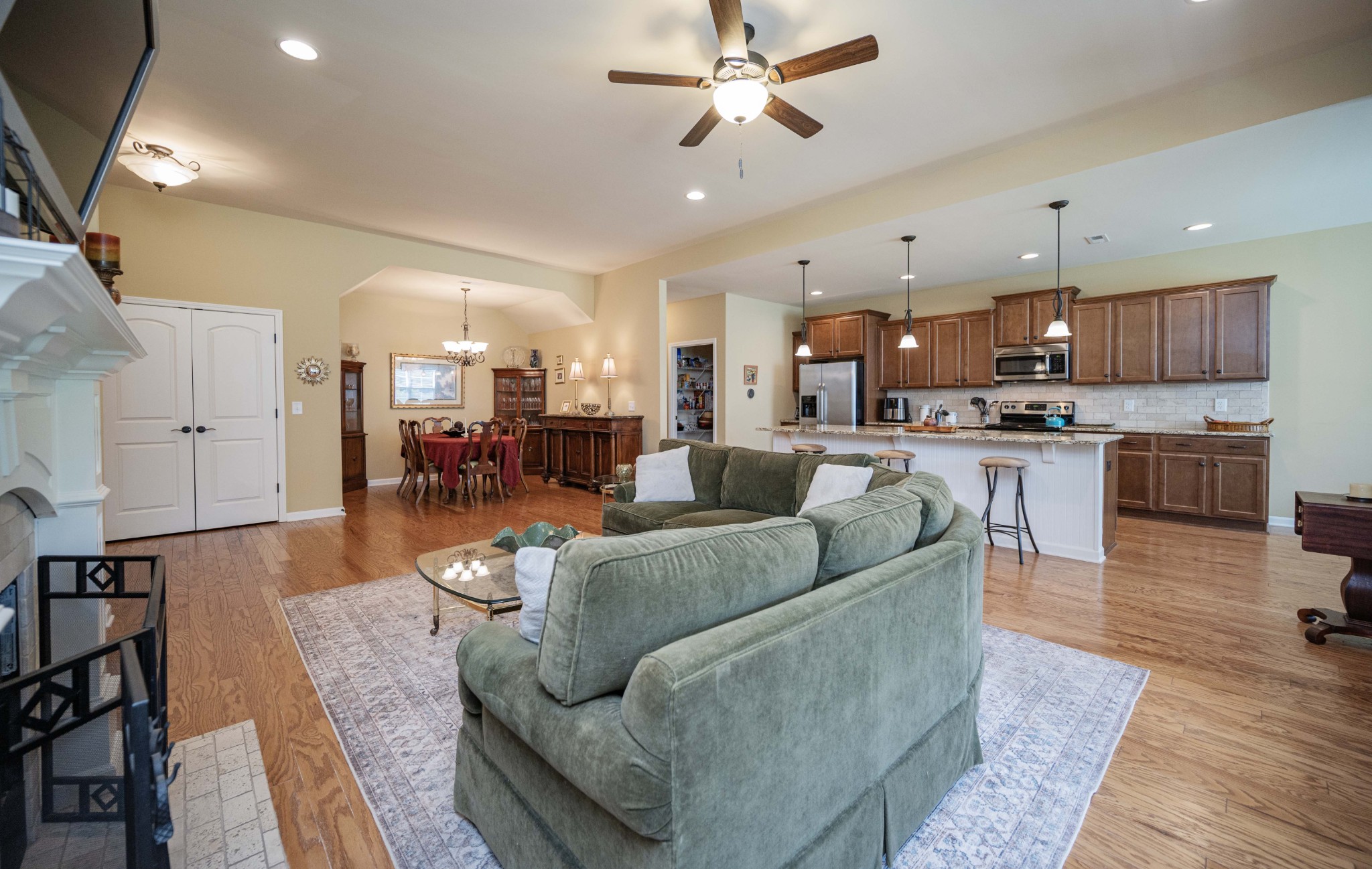 2135 Stonecenter Lane Murfreesboro TN 37128