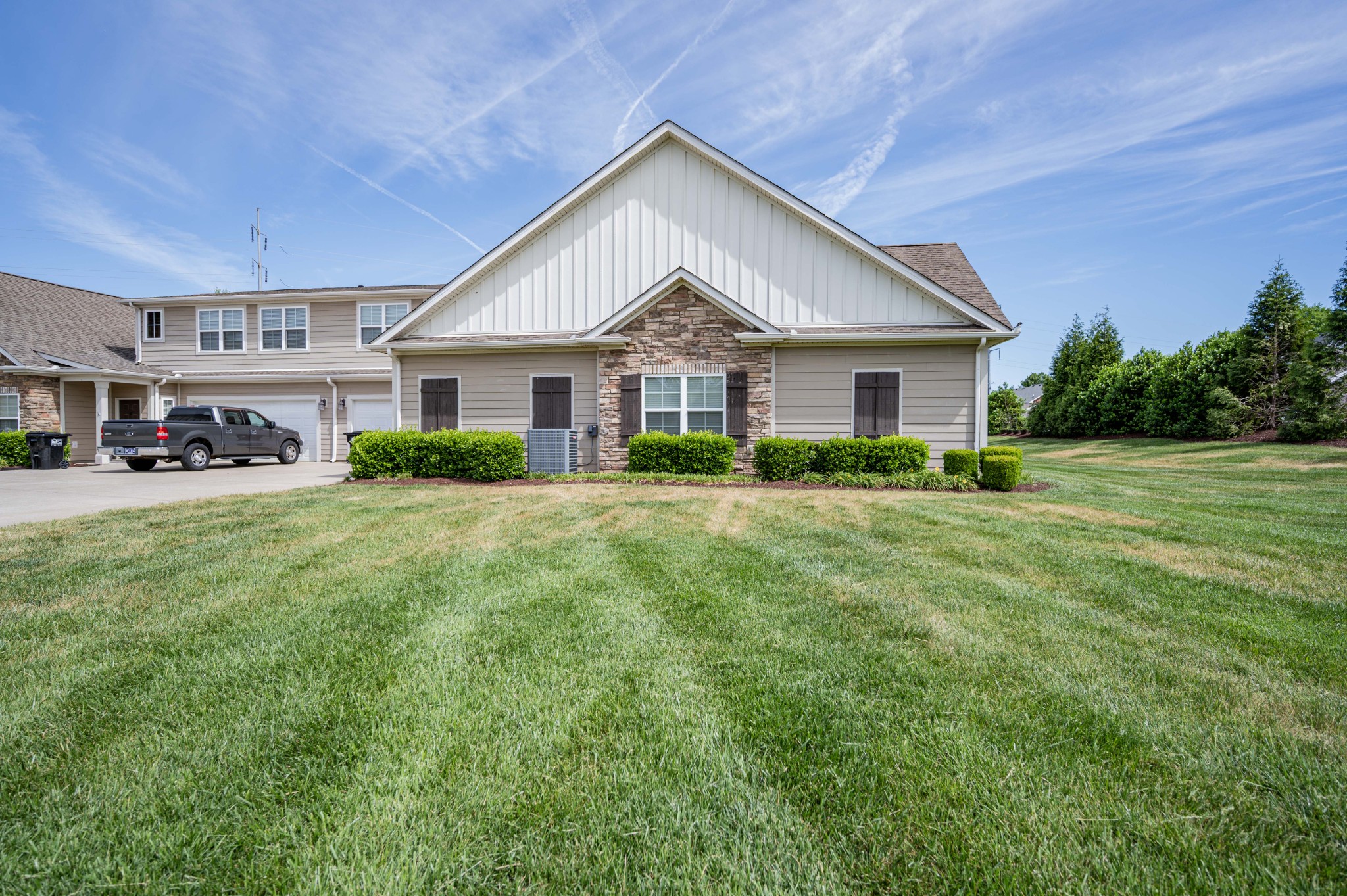 2135 Stonecenter Lane Murfreesboro TN 37128