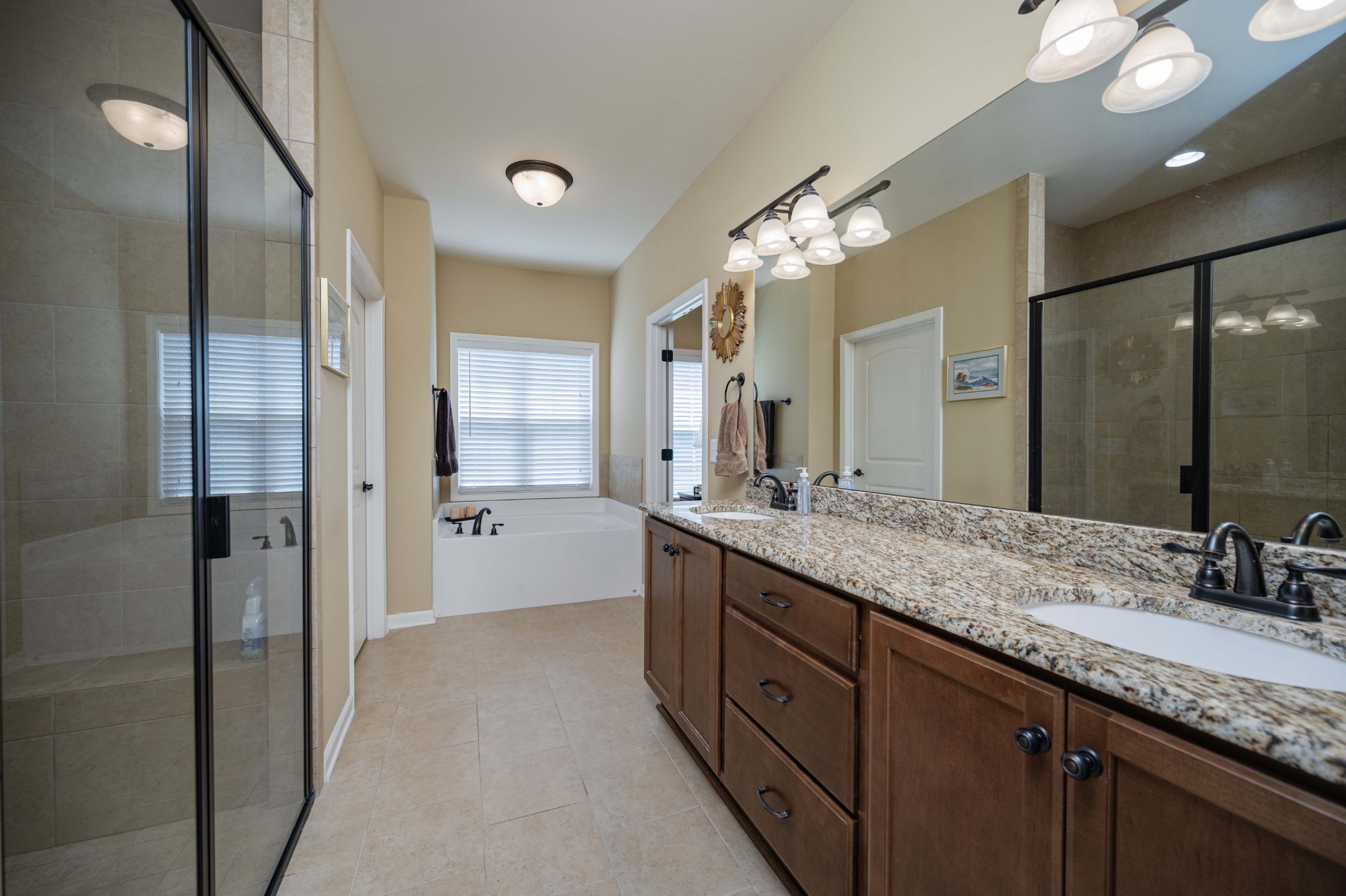 2135 Stonecenter Lane Murfreesboro TN 37128