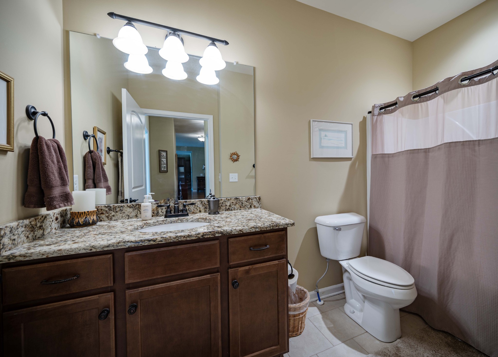 2135 Stonecenter Lane Murfreesboro TN 37128