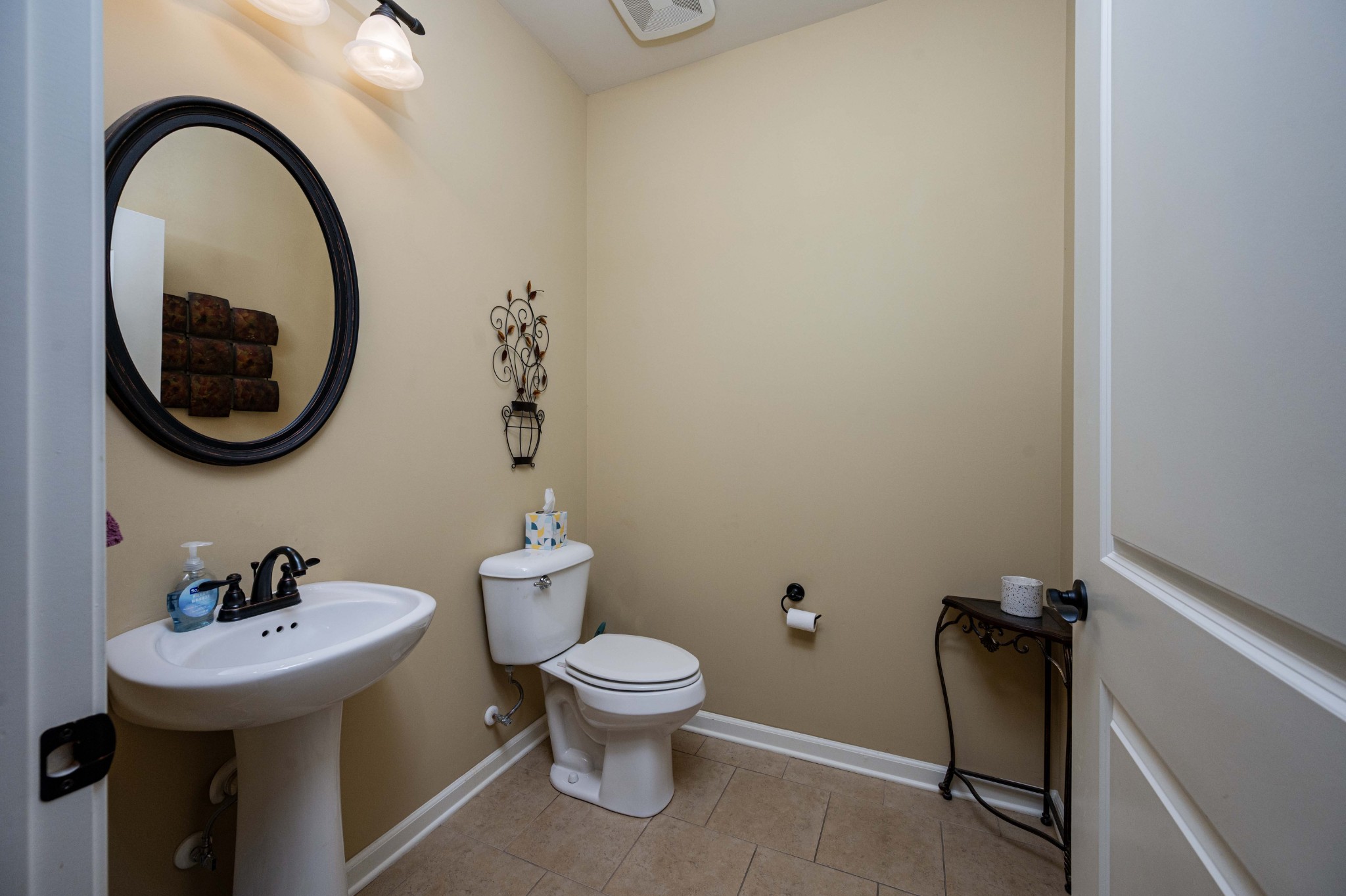 2135 Stonecenter Lane Murfreesboro TN 37128