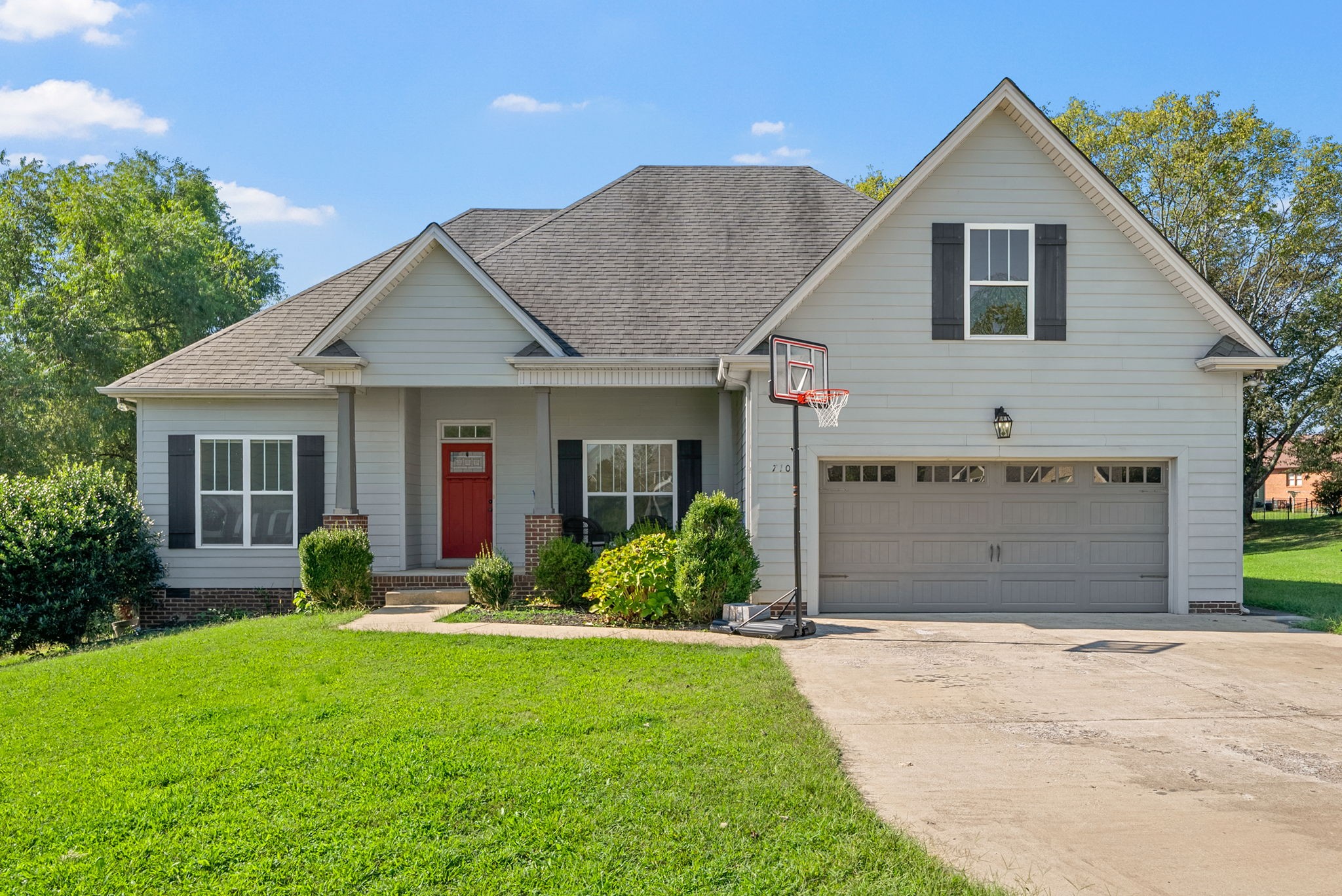710 Valencia Drive Clarksville TN 37043