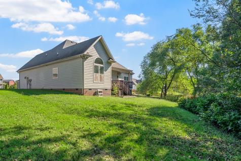710 Valencia Drive Clarksville TN 37043