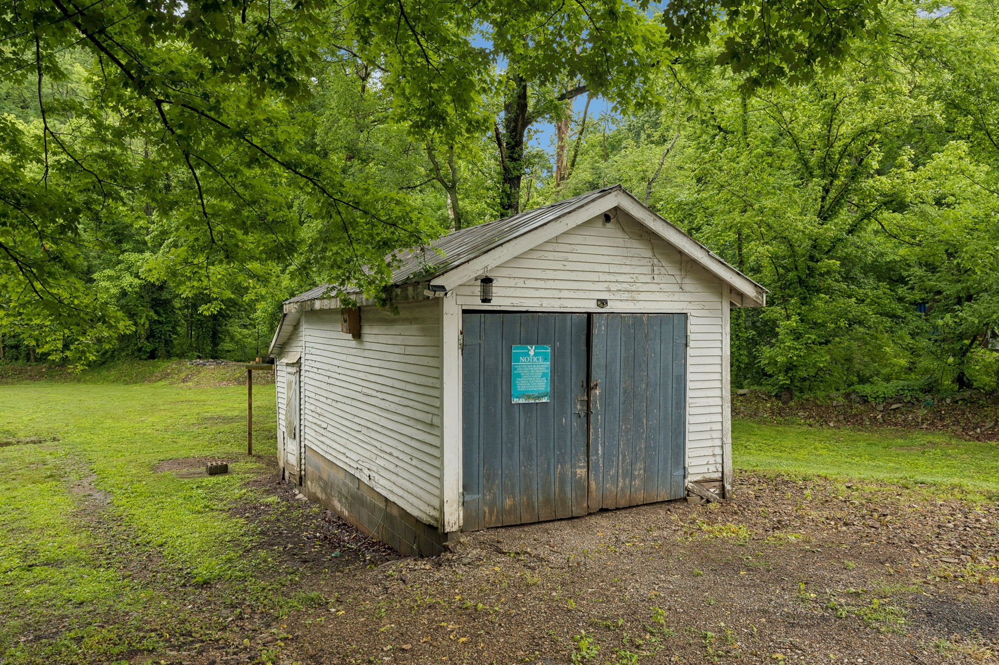 923 Highway 100, W Centerville TN 37033
