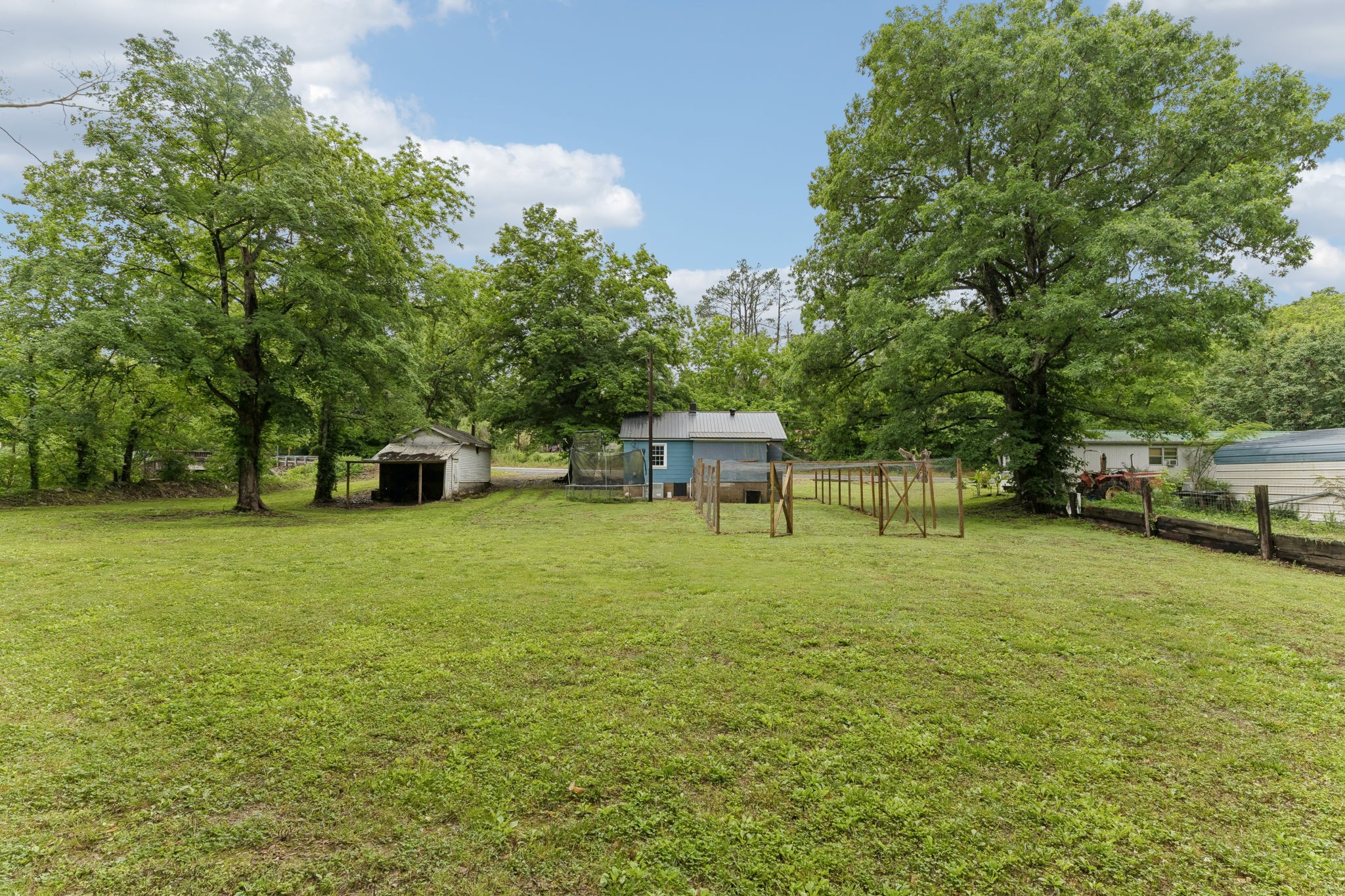 923 Highway 100, W Centerville TN 37033