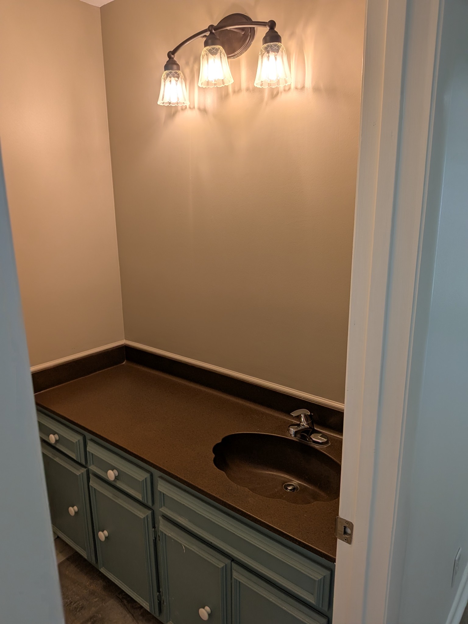 916 Old Fountain Place Hermitage TN 37076