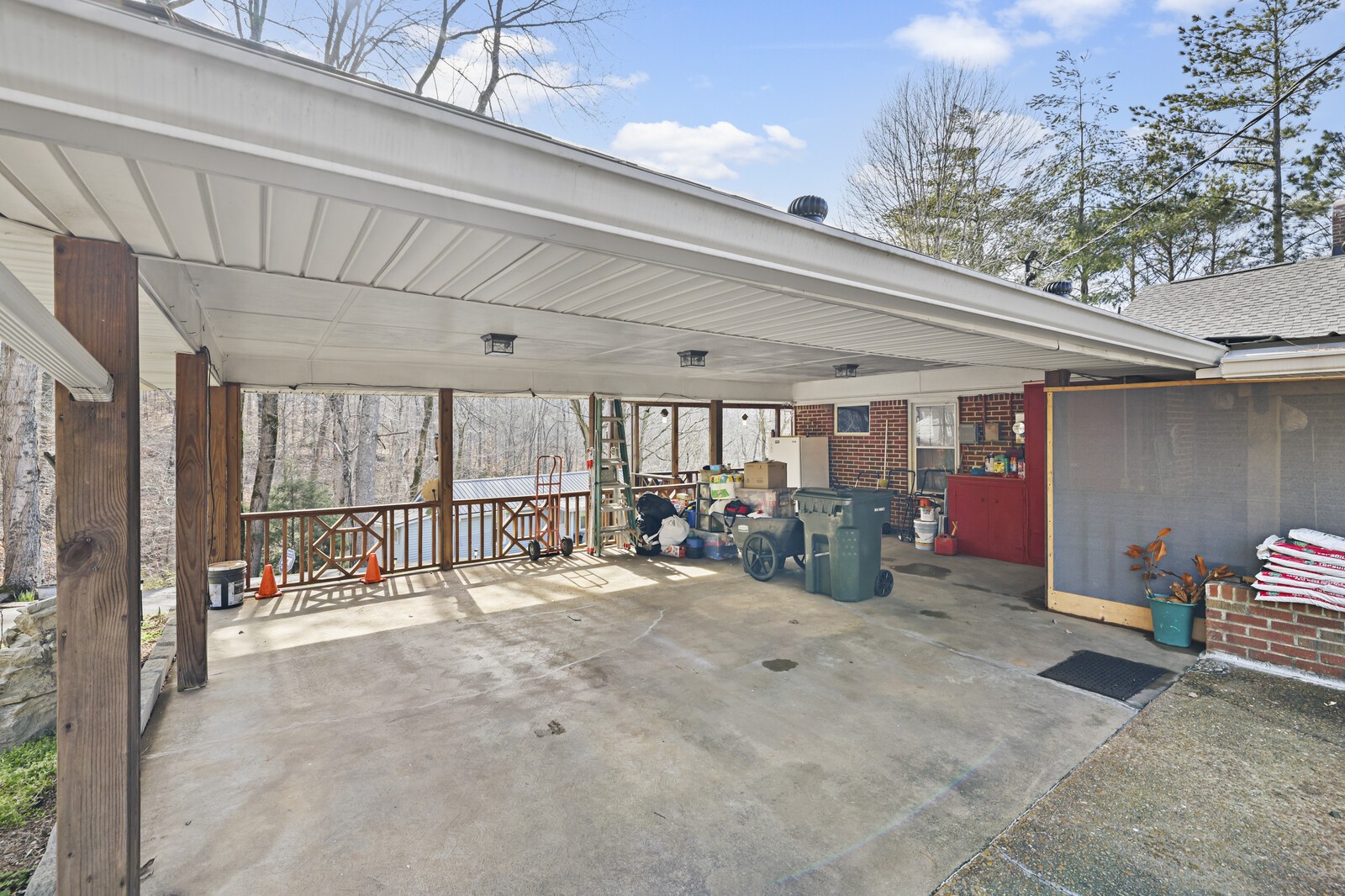 498 Highway 100 Centerville TN 37033