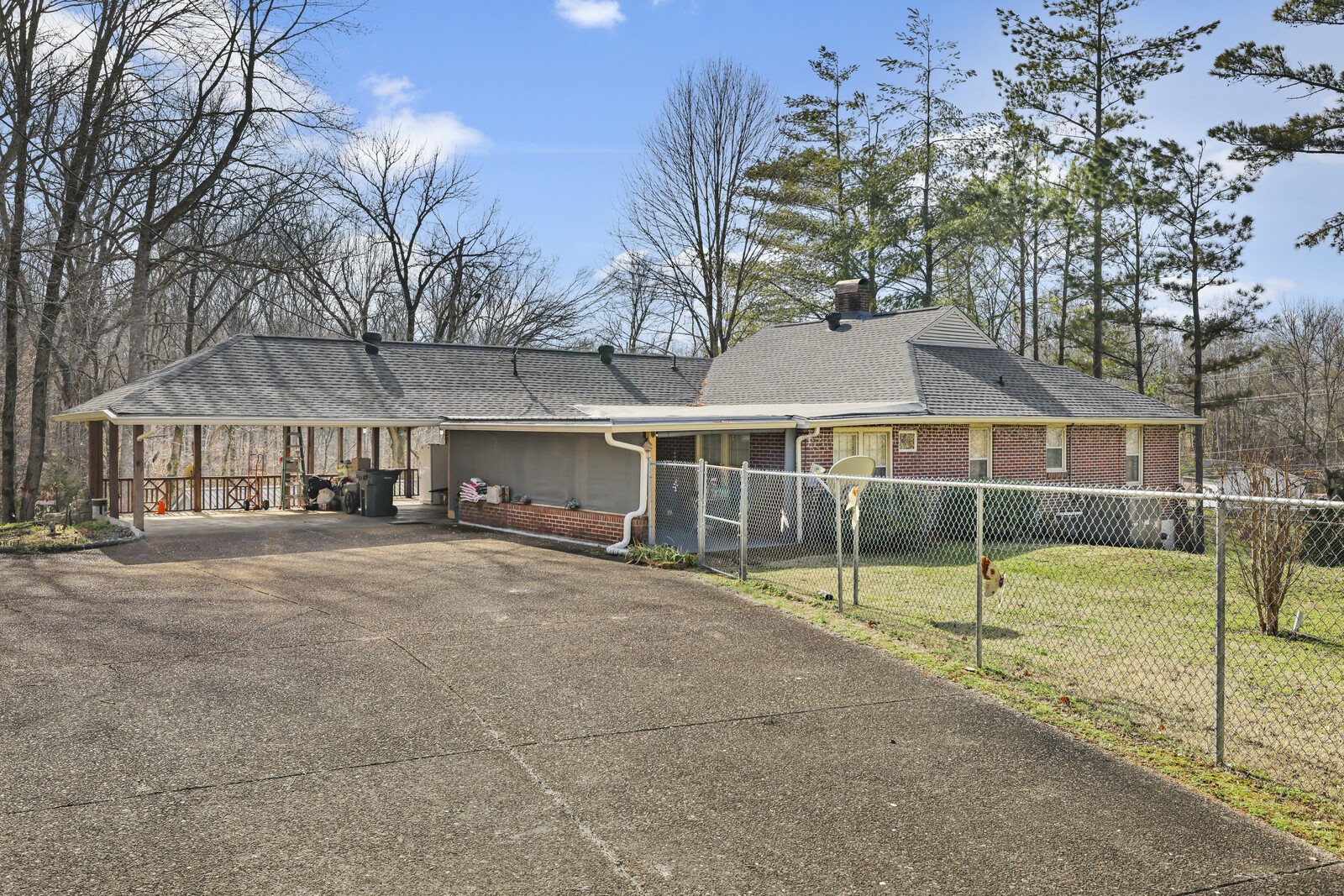 498 Highway 100 Centerville TN 37033