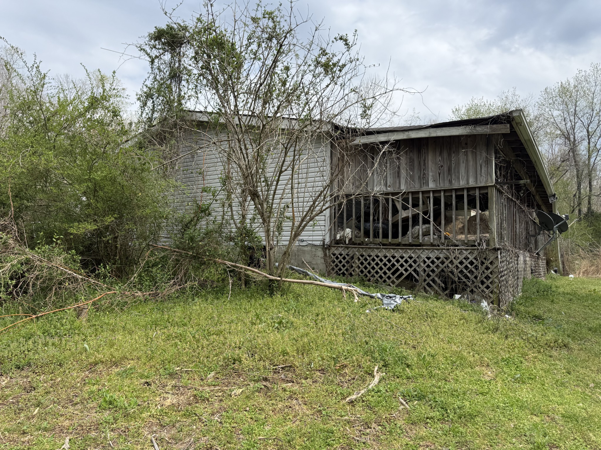 70 Spann Loop Waverly TN 37185