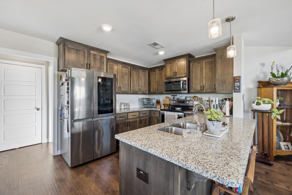 384 Wingfield Drive Clarksville TN 37043