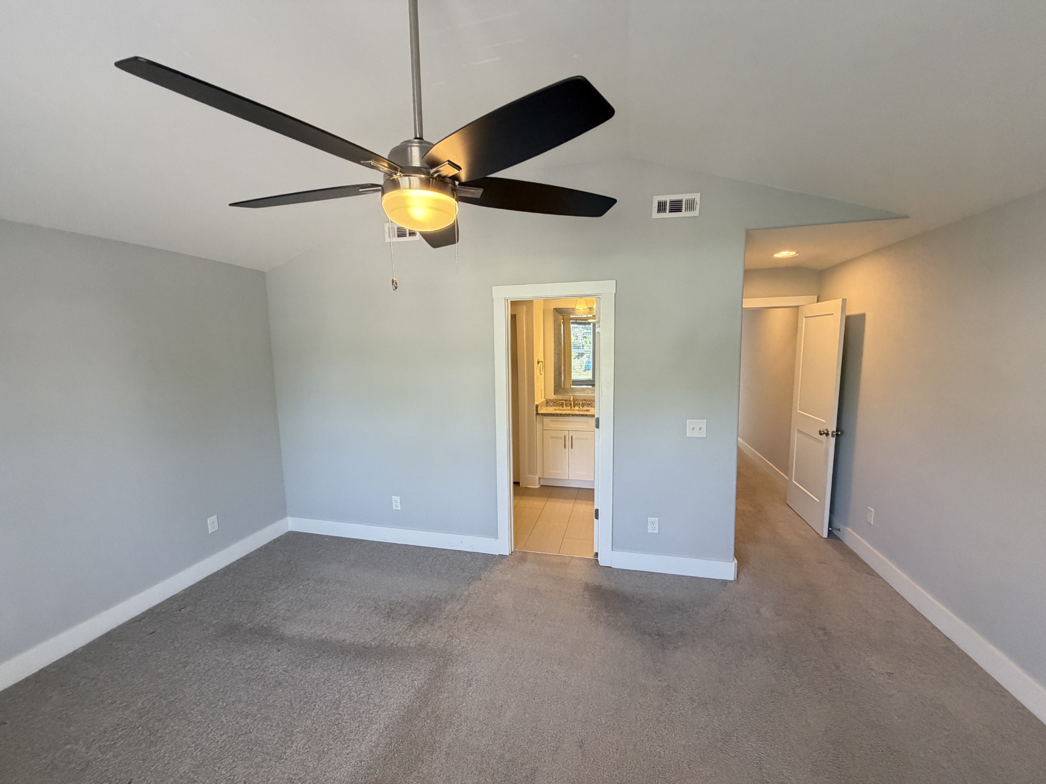 1008B Dozier Place Nashville TN 37216