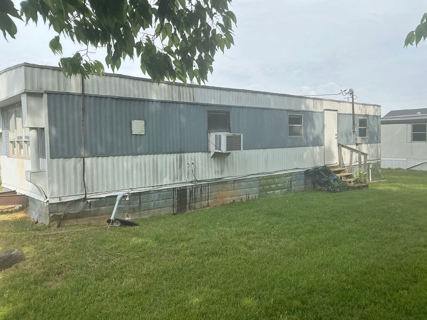 2871 N Charles Avenue Clarksville TN 37042