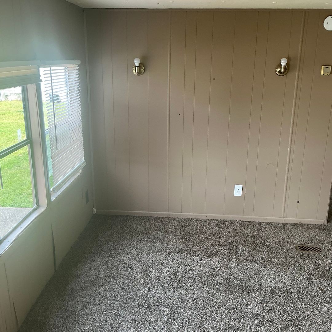 2871 N Charles Avenue Clarksville TN 37042