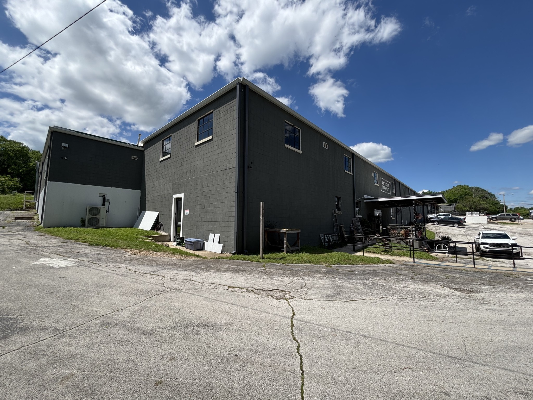 101 N James M Campbell Boulevard Columbia TN 38401