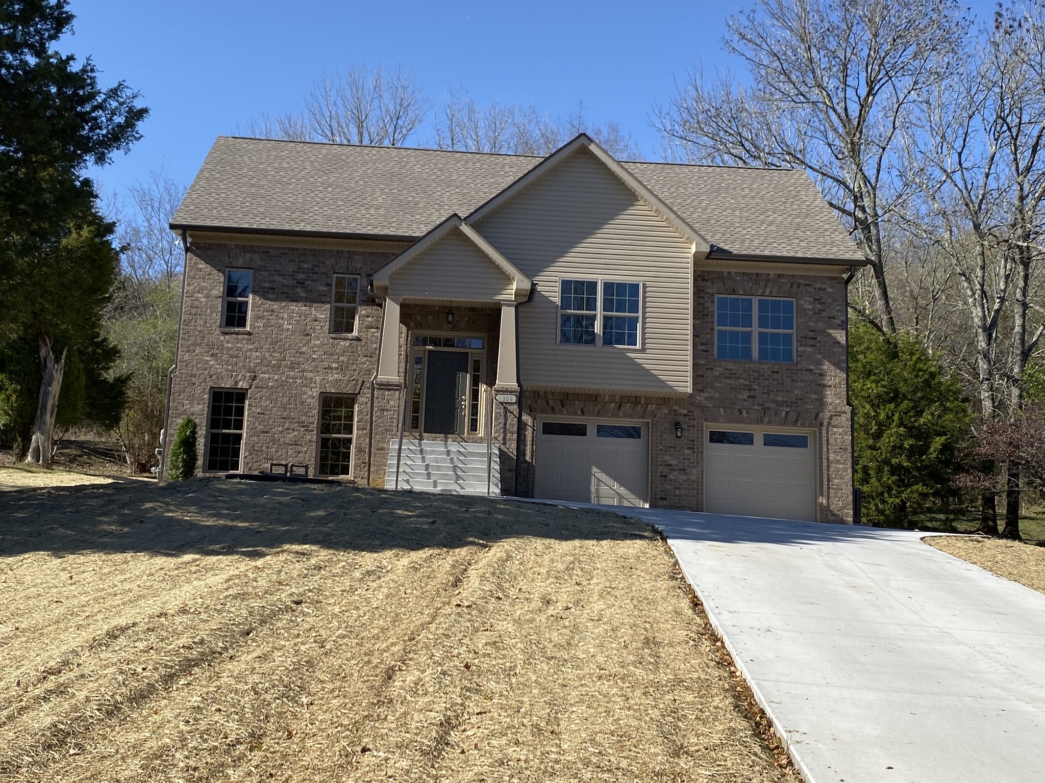306 Due Lane Columbia TN 38401
