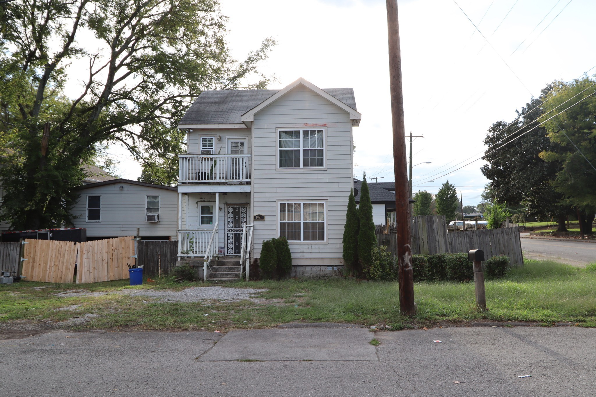 1931 14th Ave, N Nashville TN 37208